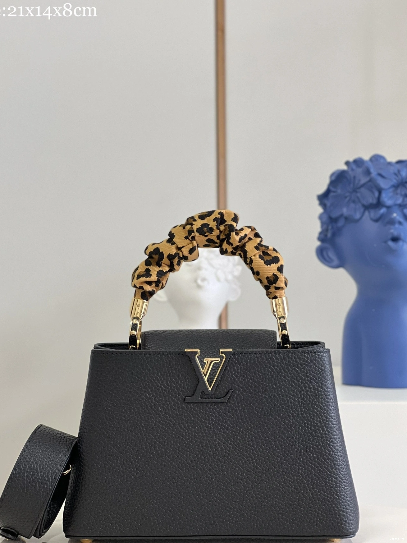 LOUIS VUITTON CAPUCINES BB 0311